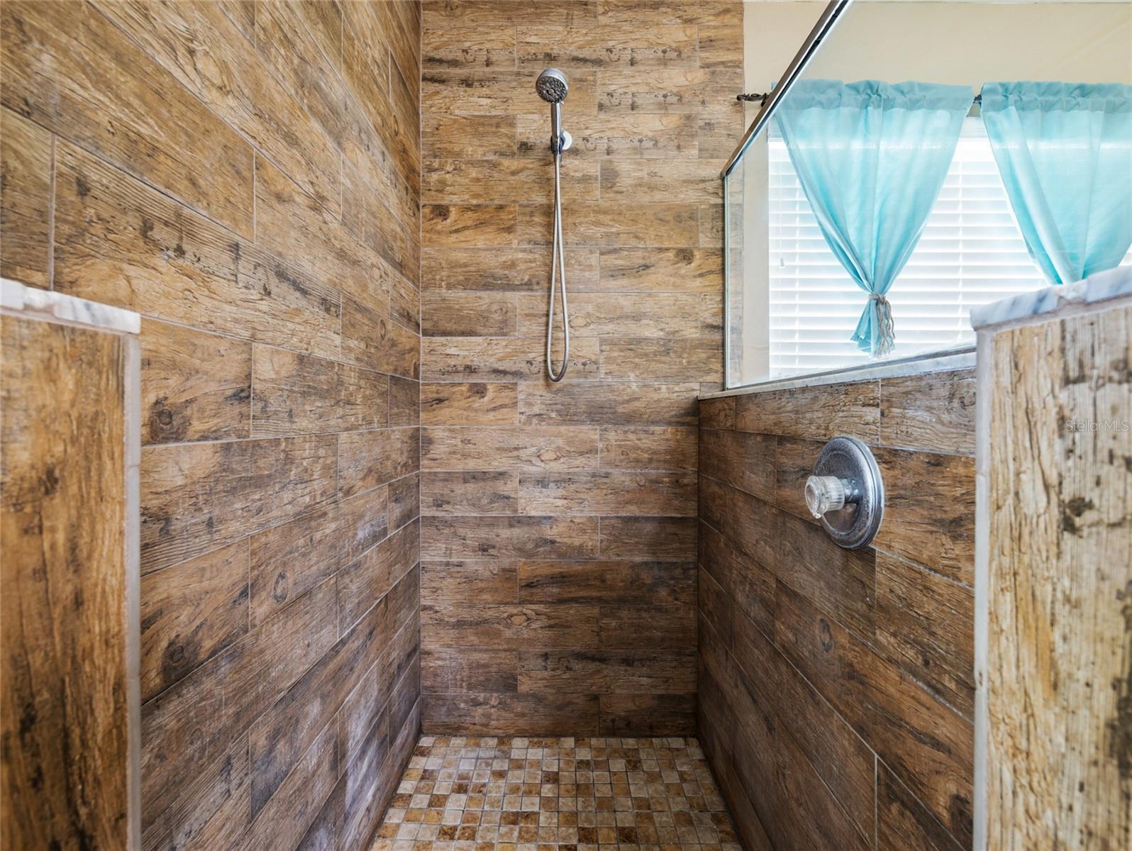 Image 36 of 58 For 9834 Bonita Circle