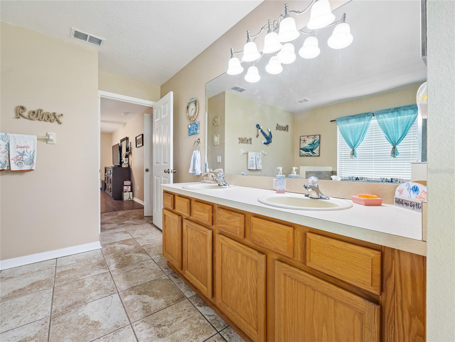 Image 37 of 58 For 9834 Bonita Circle