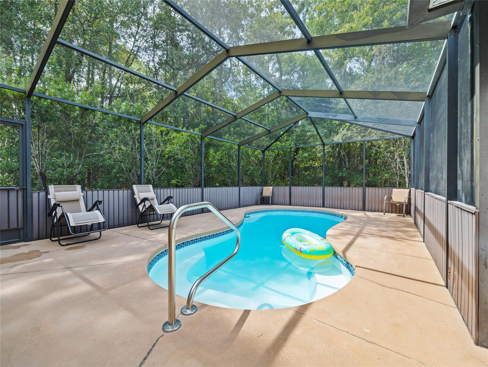 Image 40 of 58 For 9834 Bonita Circle