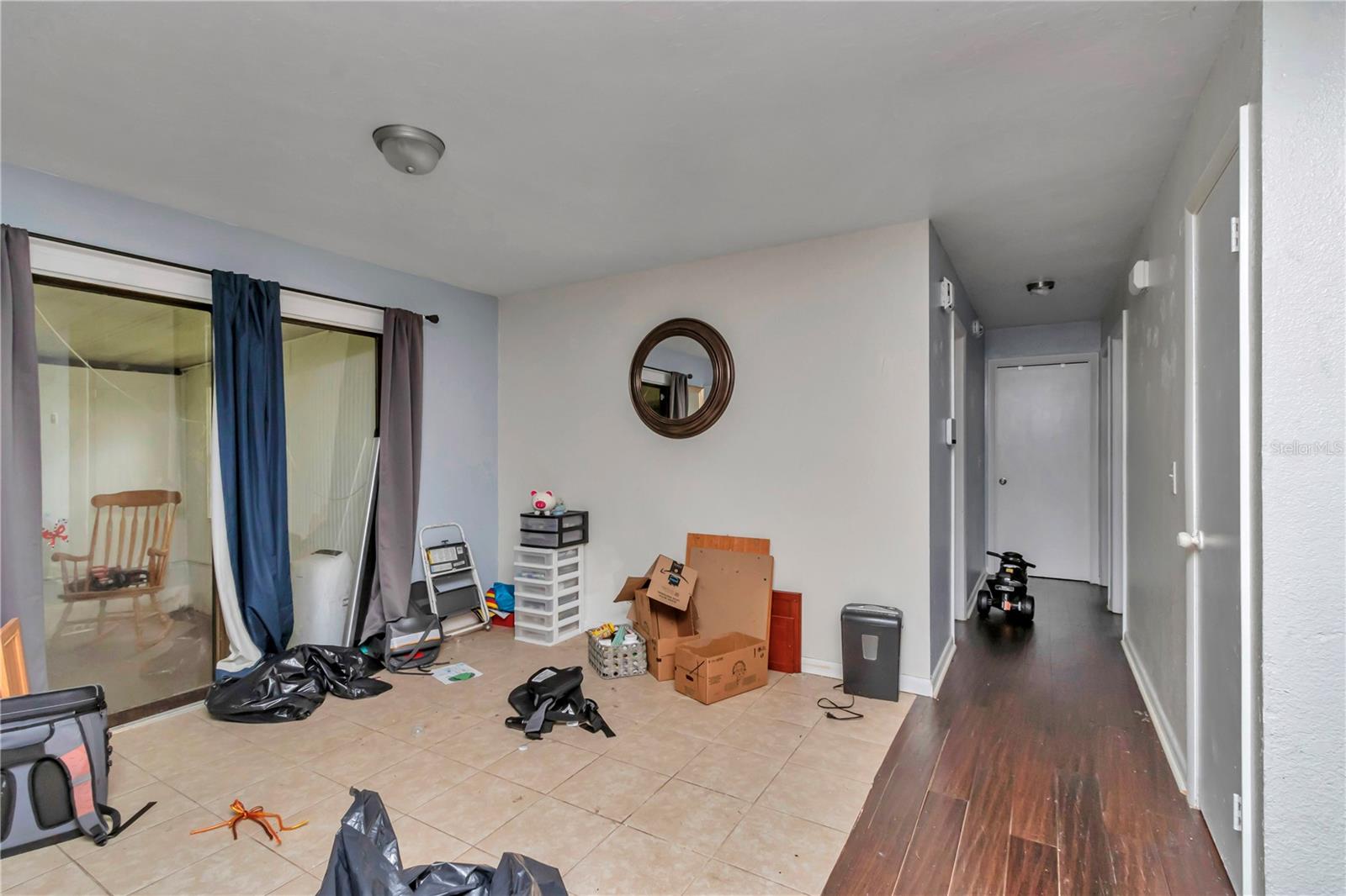 Image 10 of 21 For 600 56th Court