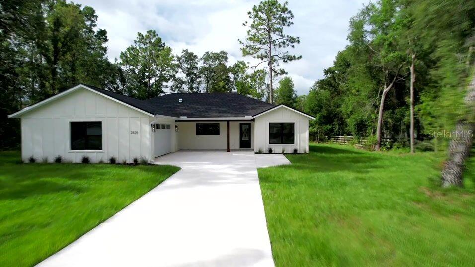 Listing photo id 33 for 2828 Celina Street