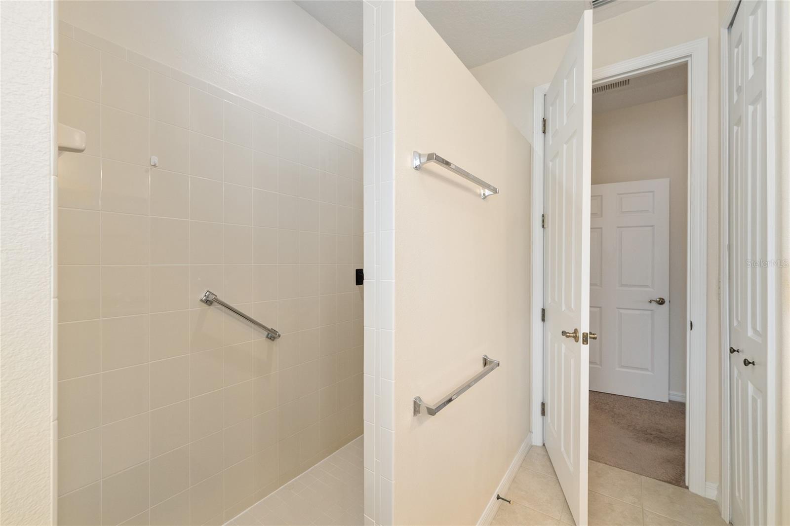 Image 41 of 63 For 5318 Fantasy Way