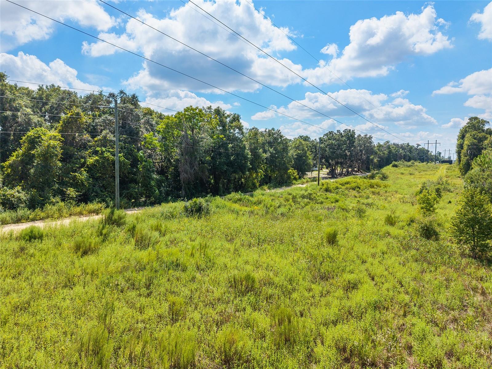 Image 77 of 80 For 453 Old Hawthorne Road