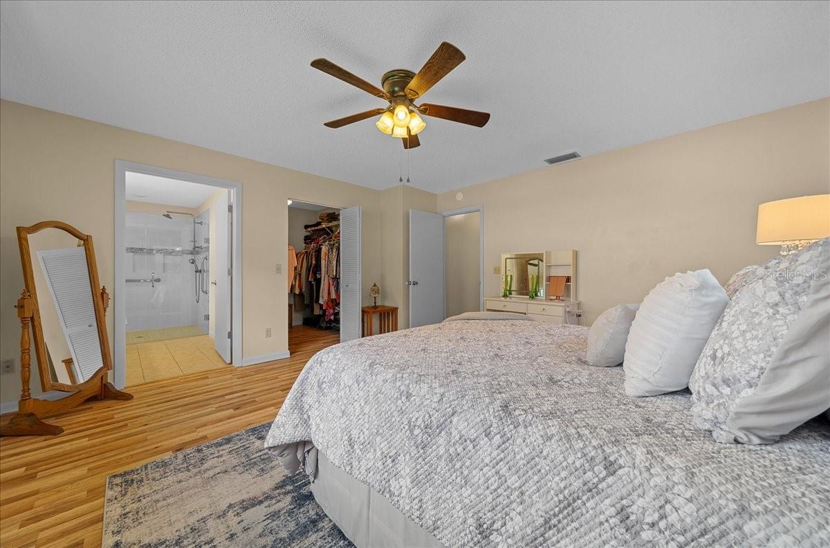Image 20 of 45 For 8715 97th Street A
