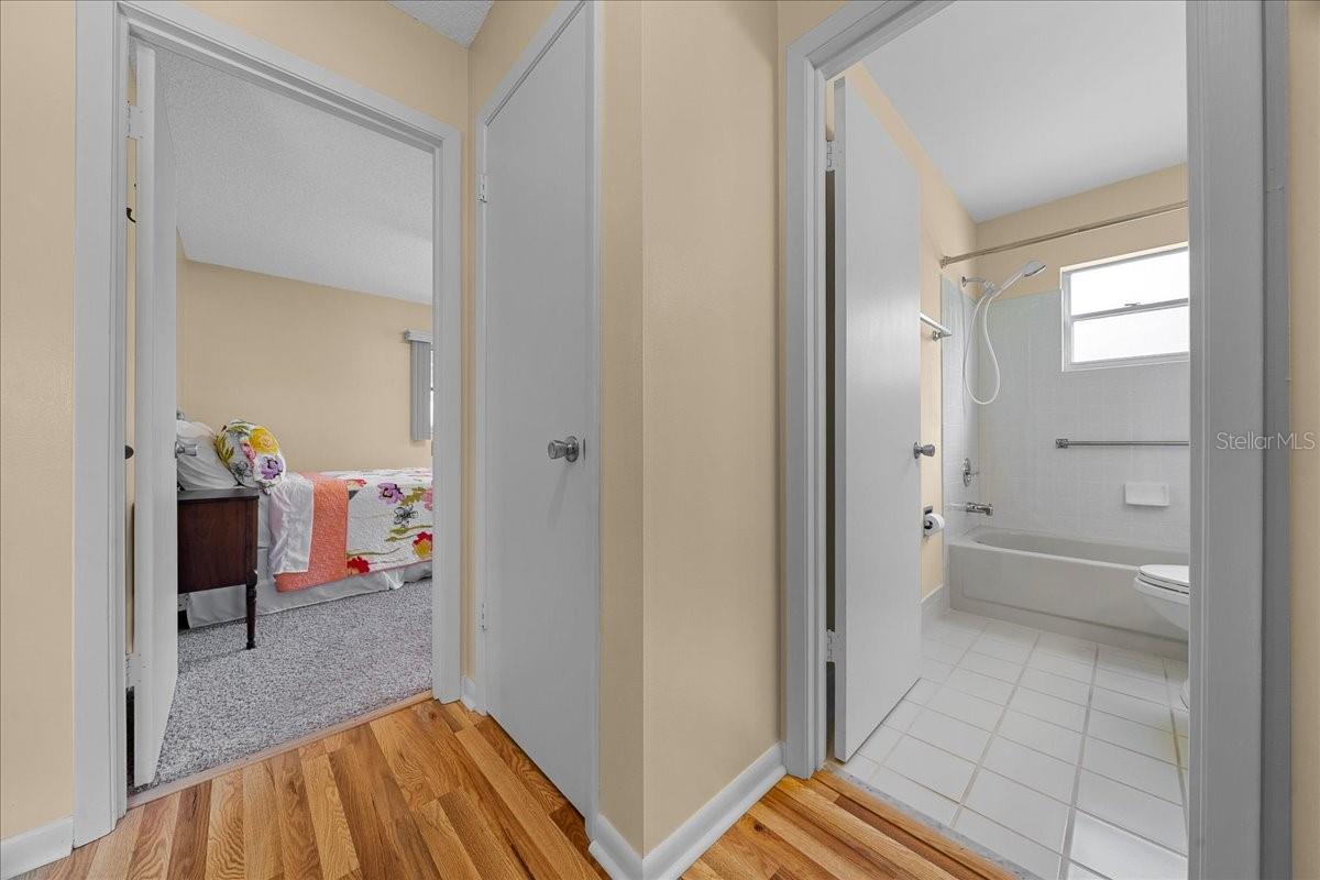 Image 24 of 45 For 8715 97th Street A