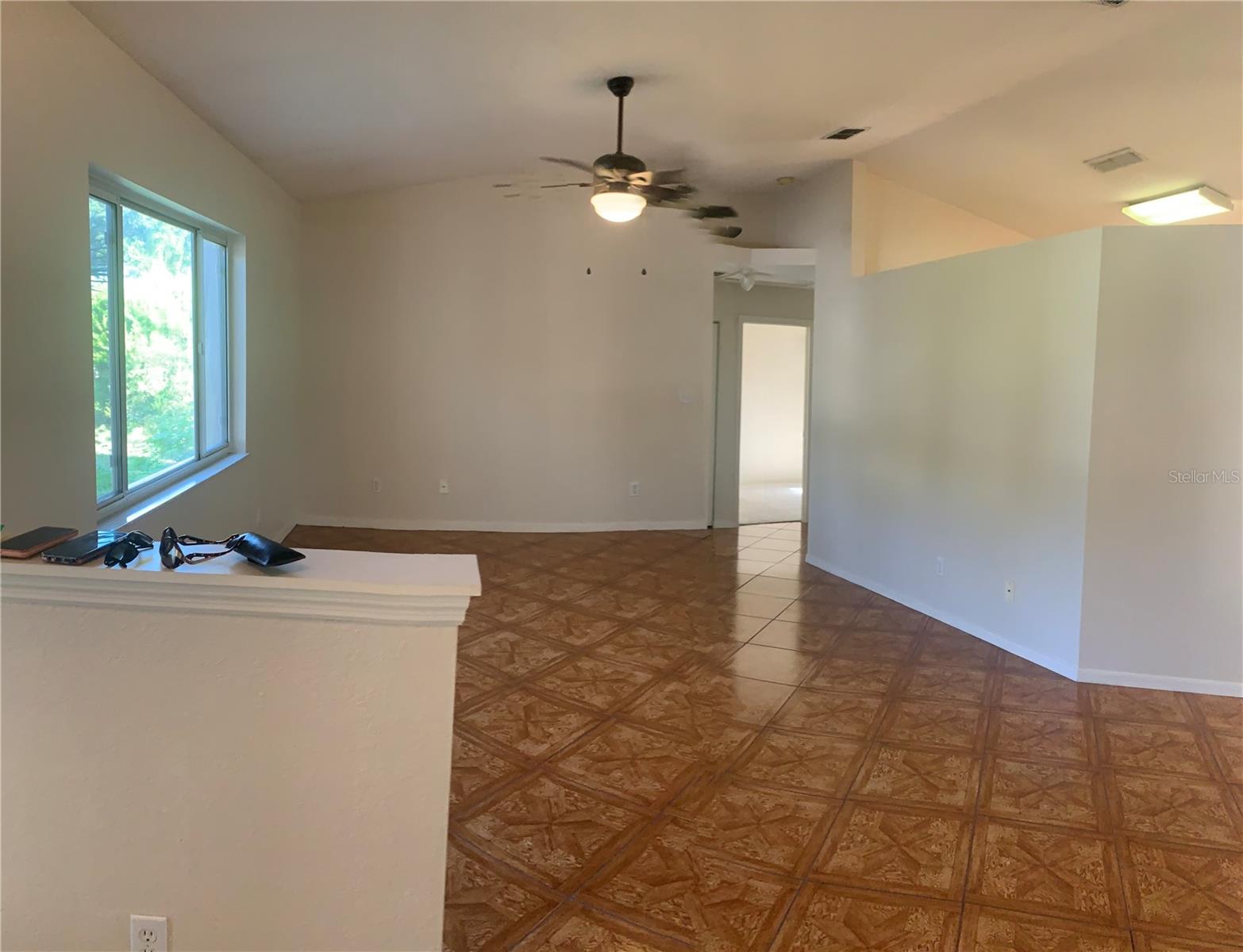 Image 6 of 14 For 9833 61st Court