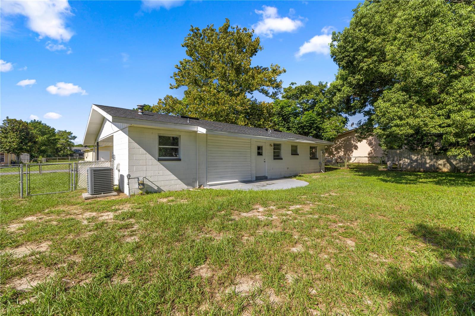 Image 21 of 30 For 466 Spring Drive