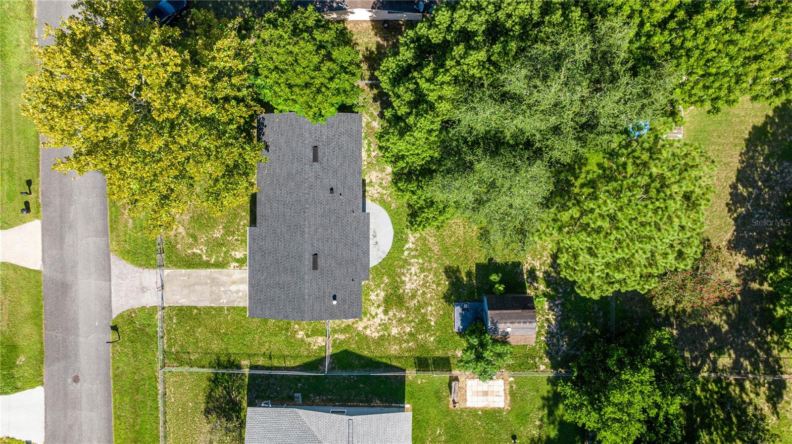 Image 5 of 30 For 466 Spring Drive