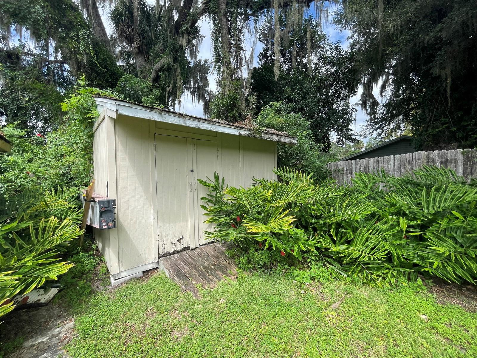 Image 33 of 34 For 11636 Osceola Road