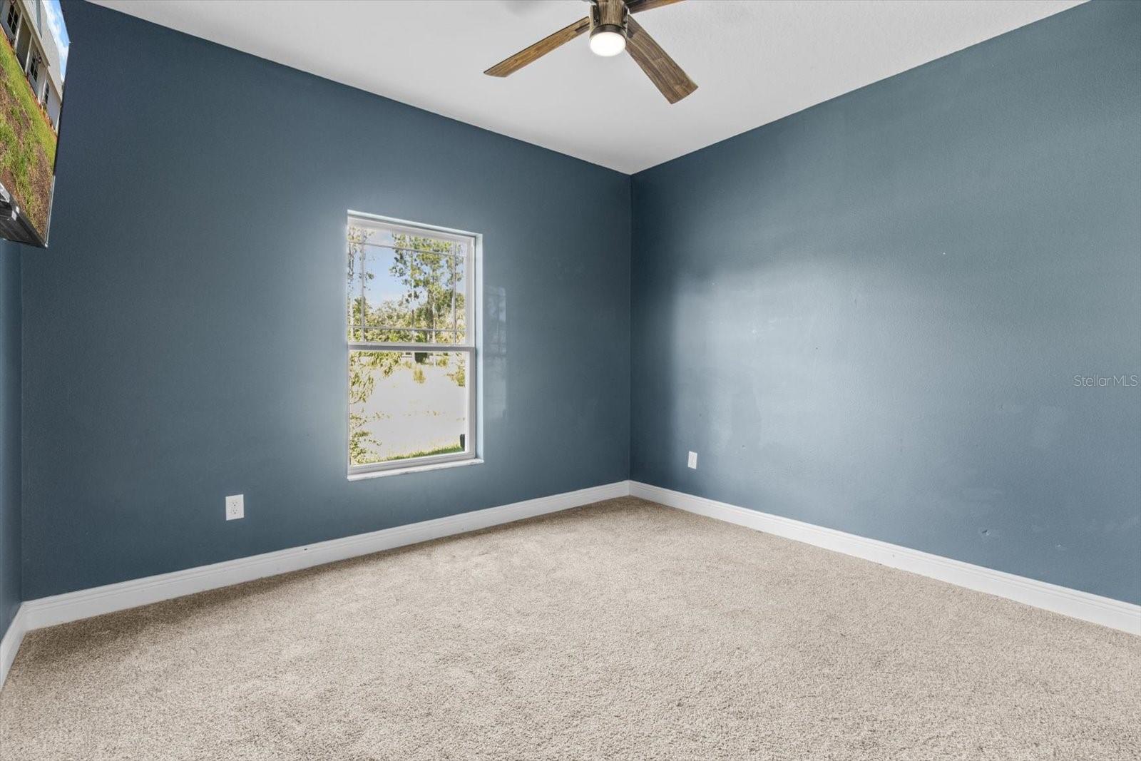 Image 18 of 36 For 8711 Emerald Oaks Drive