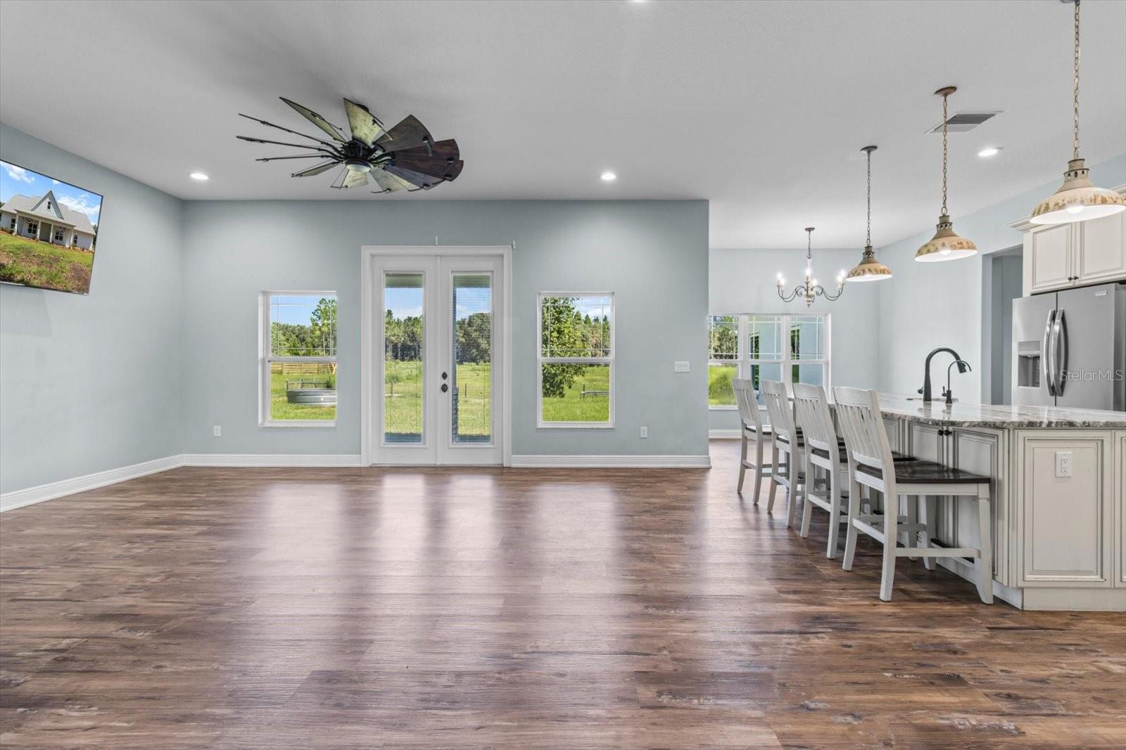 Image 3 of 36 For 8711 Emerald Oaks Drive