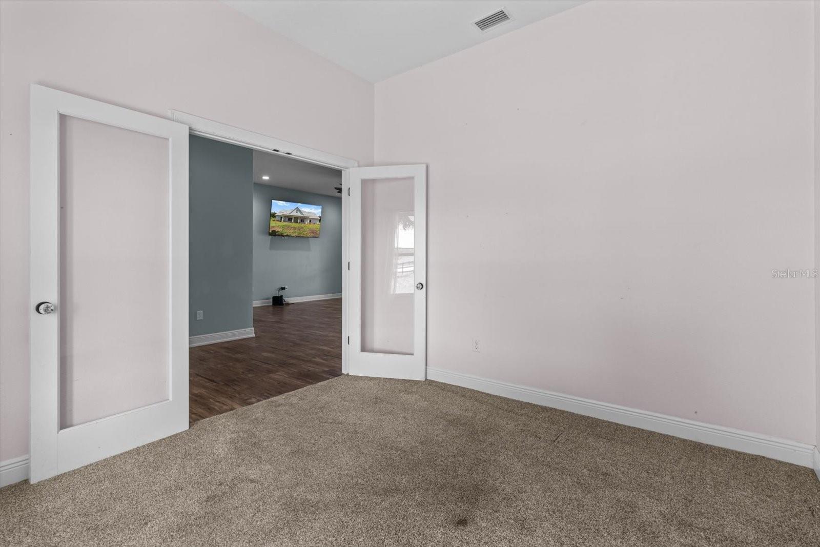Image 6 of 36 For 8711 Emerald Oaks Drive