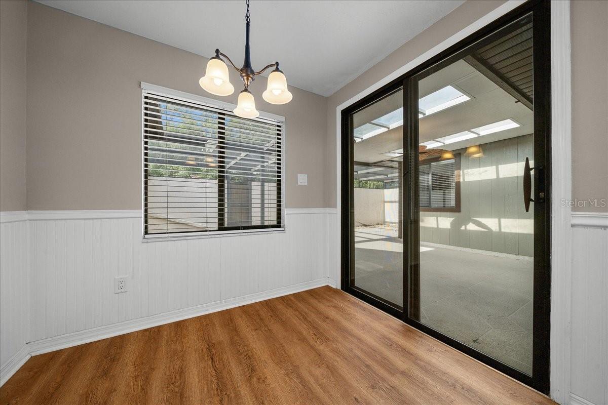 Image 22 of 49 For 3704 17th Street