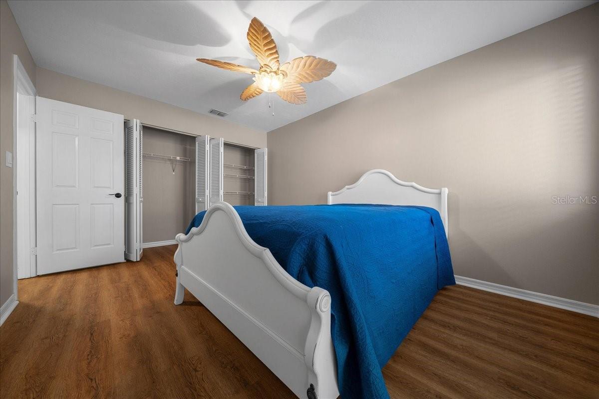 Image 34 of 49 For 3704 17th Street