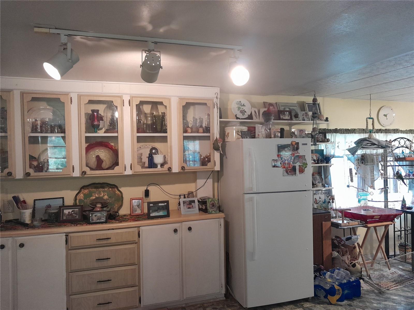 Image 19 of 45 For 12591 75th Street