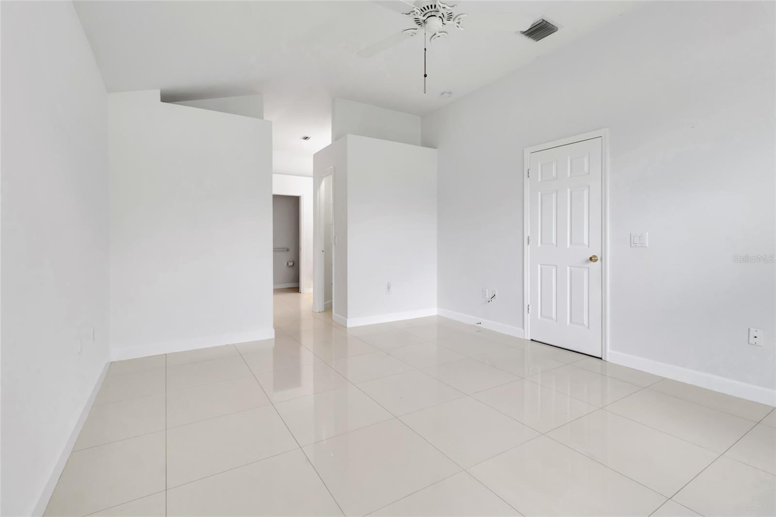 Image 13 of 35 For 472 Quail Hill Drive