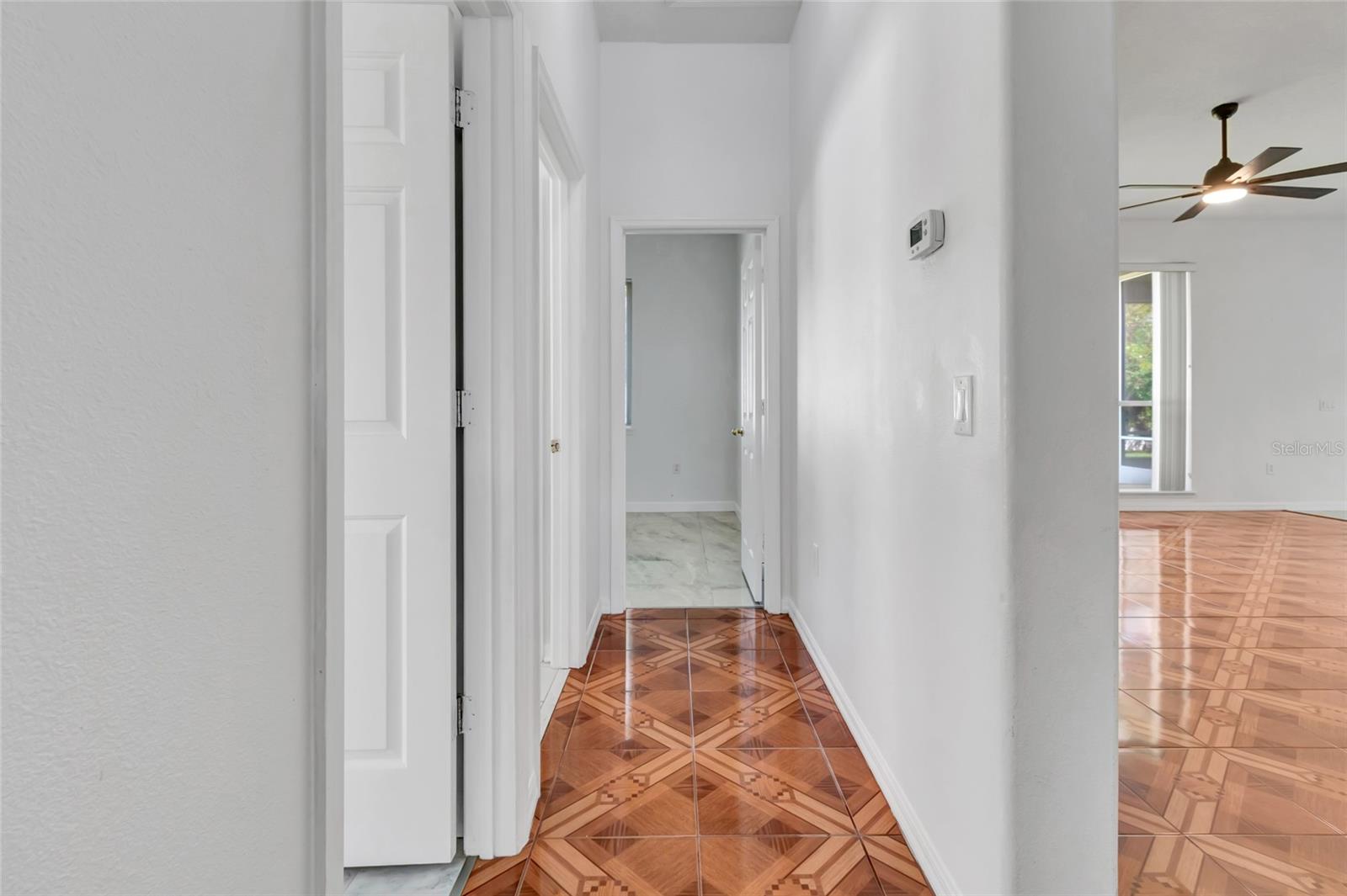 Image 21 of 35 For 472 Quail Hill Drive