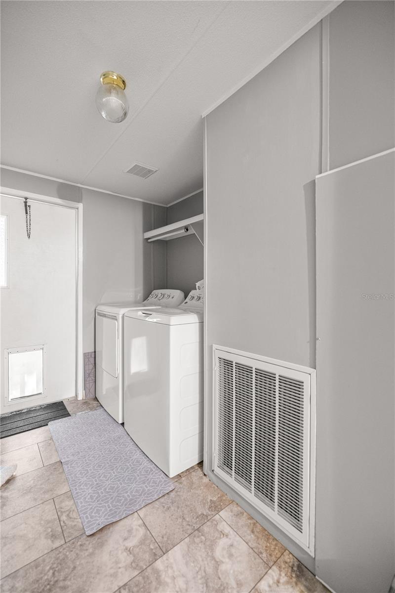 Image 23 of 24 For 17545 39th Court