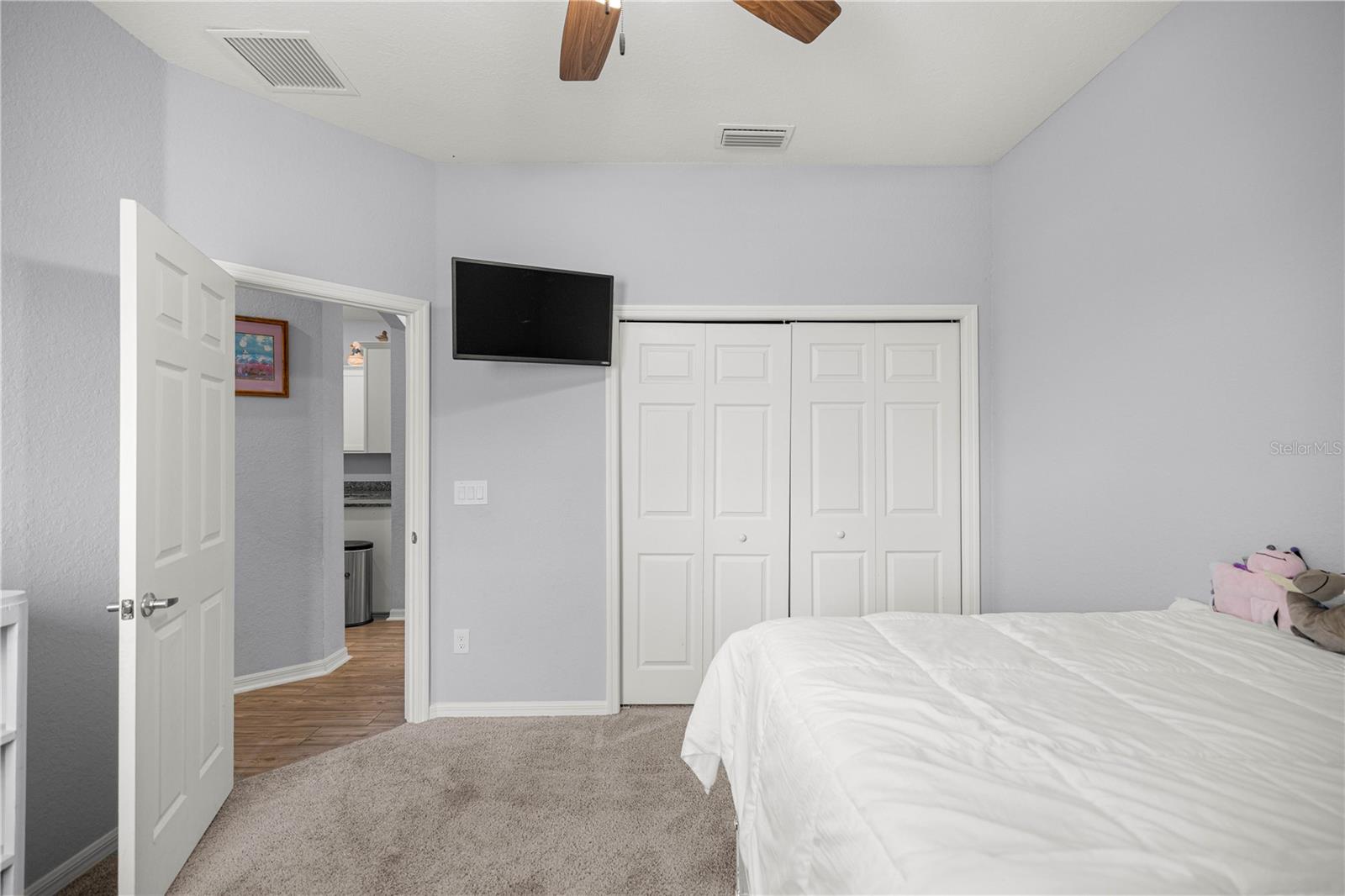 Image 16 of 41 For 9021 42nd Court