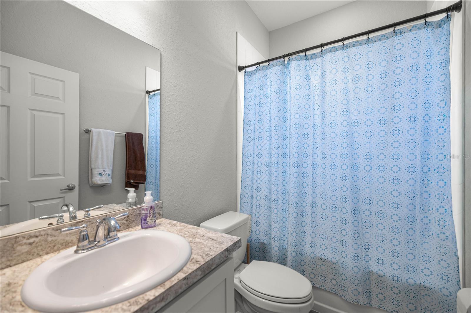 Image 17 of 41 For 9021 42nd Court