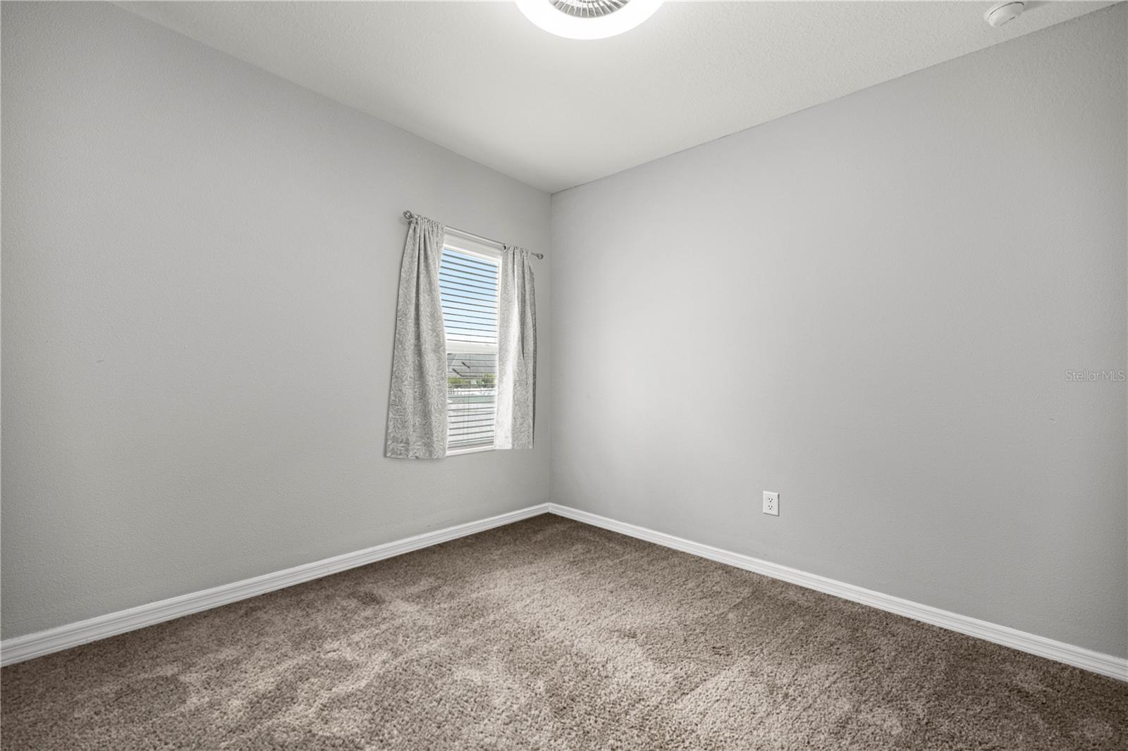 Image 26 of 41 For 9021 42nd Court