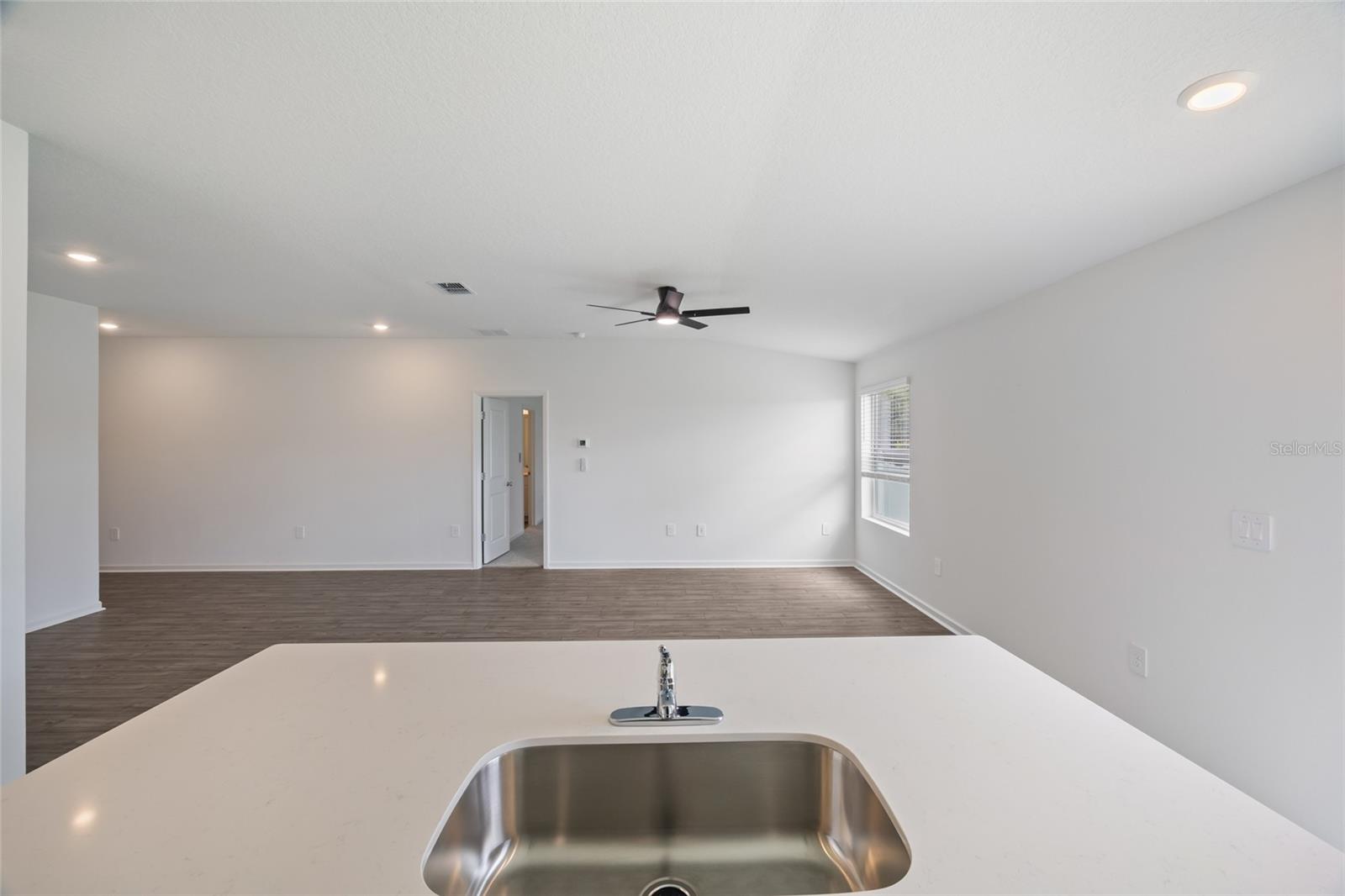 Image 11 of 24 For 1305 48th Terrace
