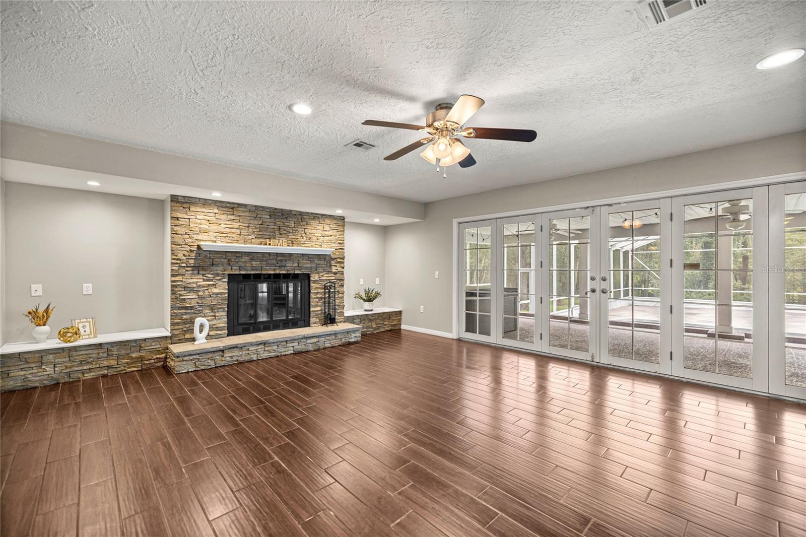 Image 13 of 79 For 6685 18th Terrace Road