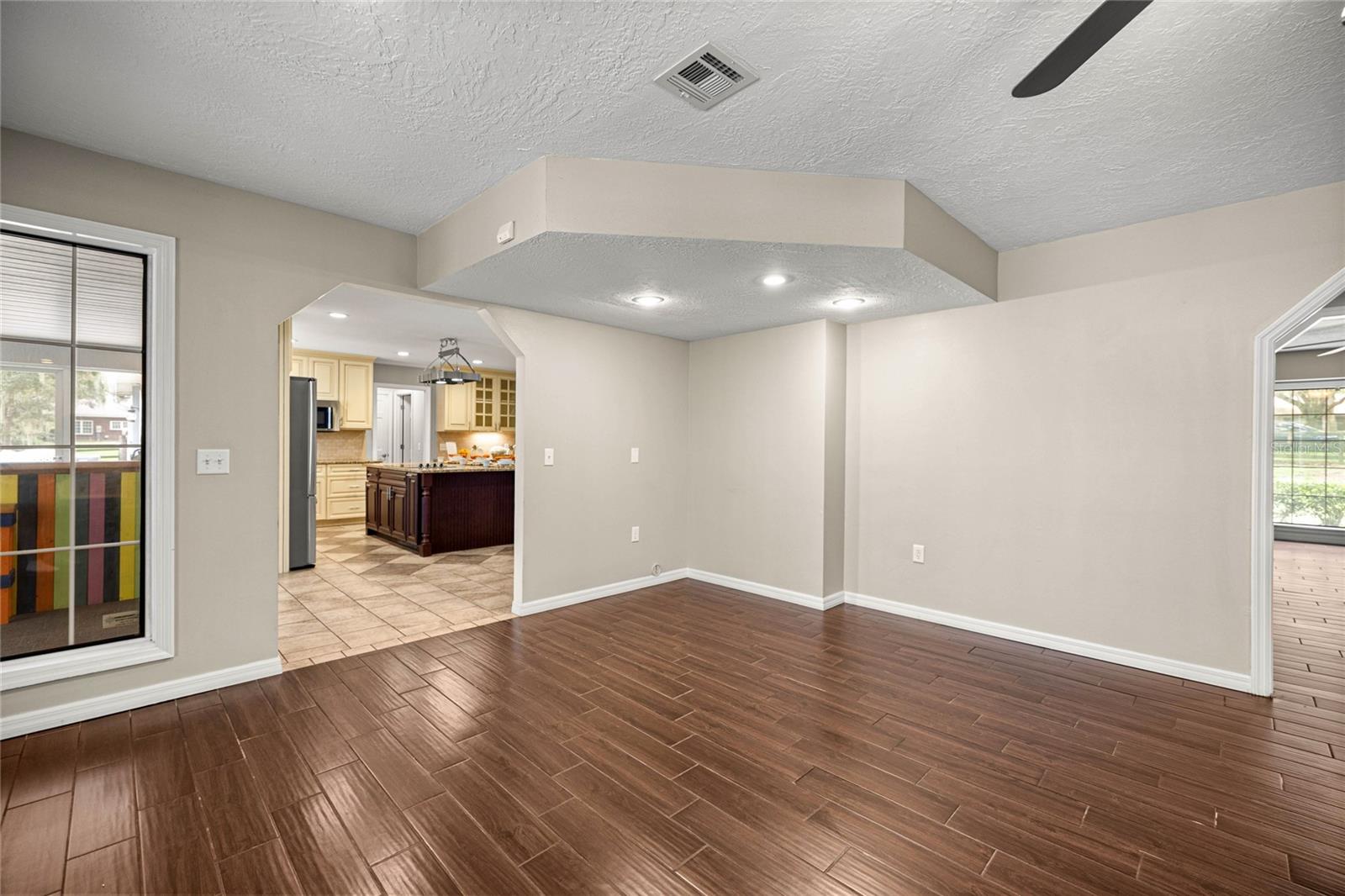 Image 15 of 79 For 6685 18th Terrace Road