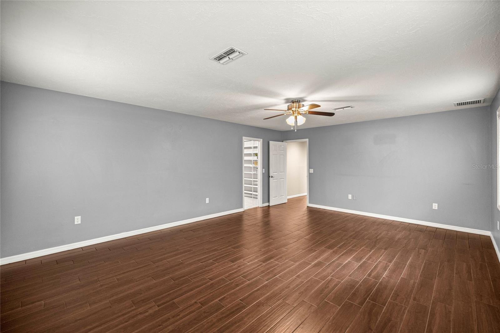 Image 33 of 79 For 6685 18th Terrace Road