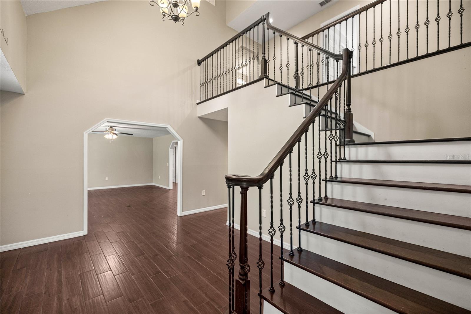Image 39 of 79 For 6685 18th Terrace Road
