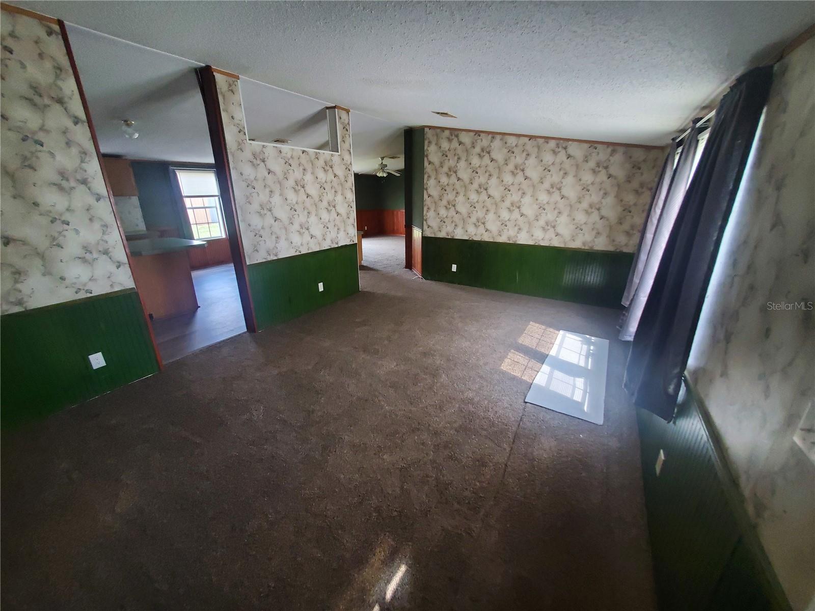 Image 3 of 10 For 8460 65th Terrace