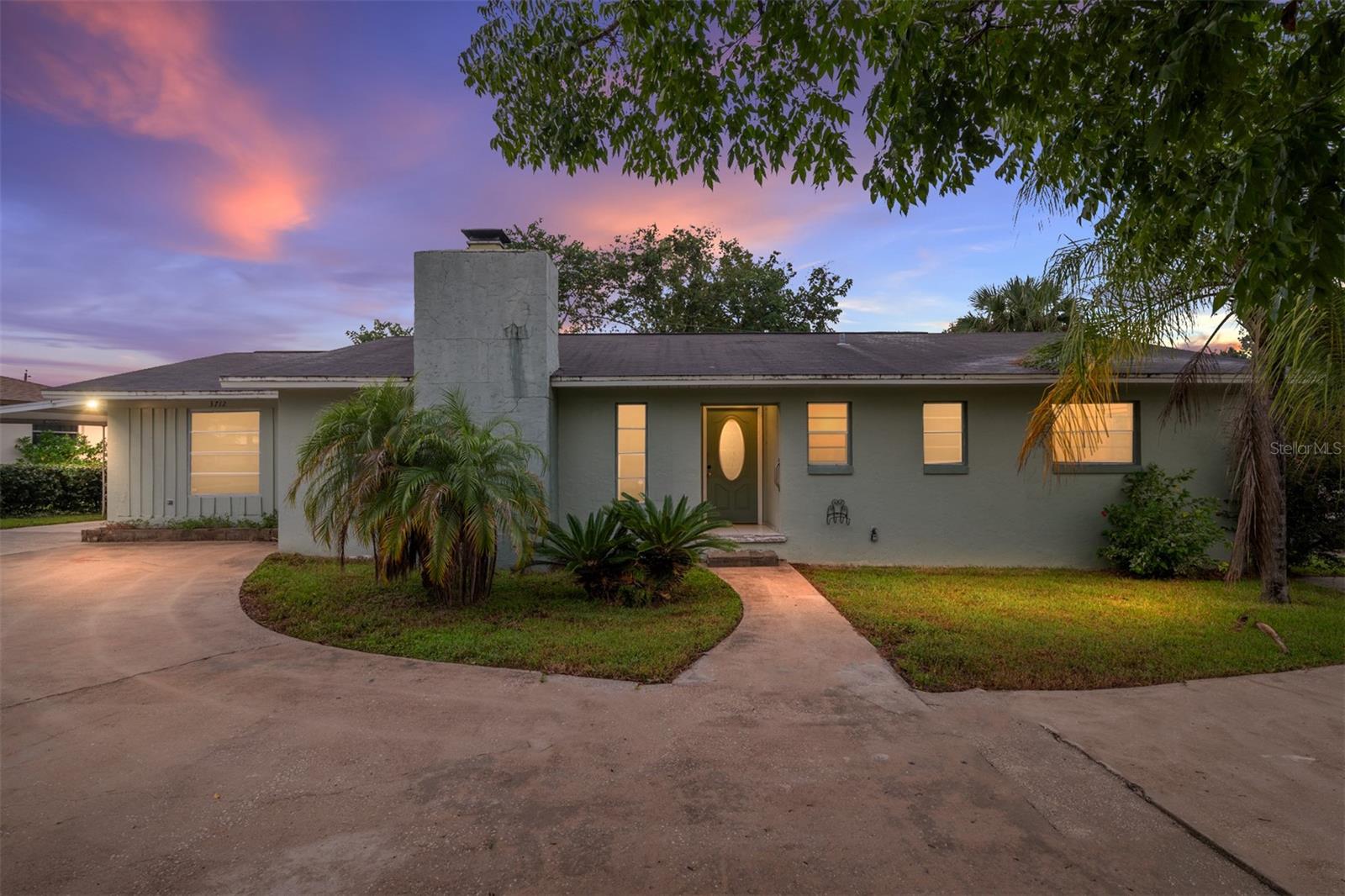 Image 12 of 52 For 3712 36th Avenue