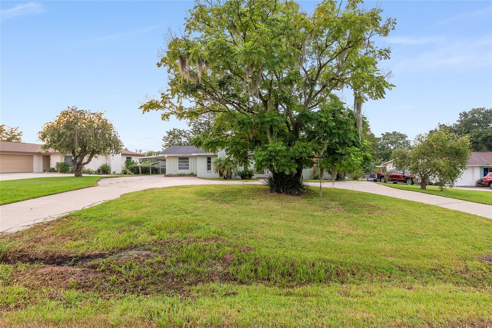 Image 2 of 52 For 3712 36th Avenue