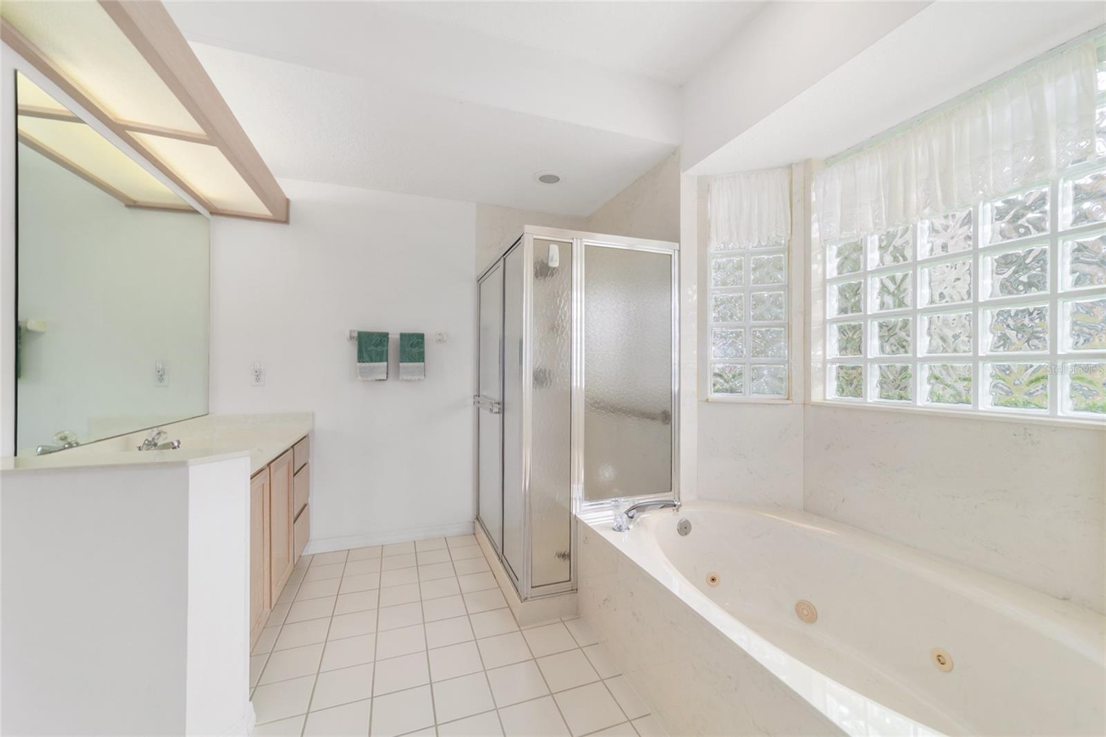 Image 56 of 80 For 11481 82nd Court Road