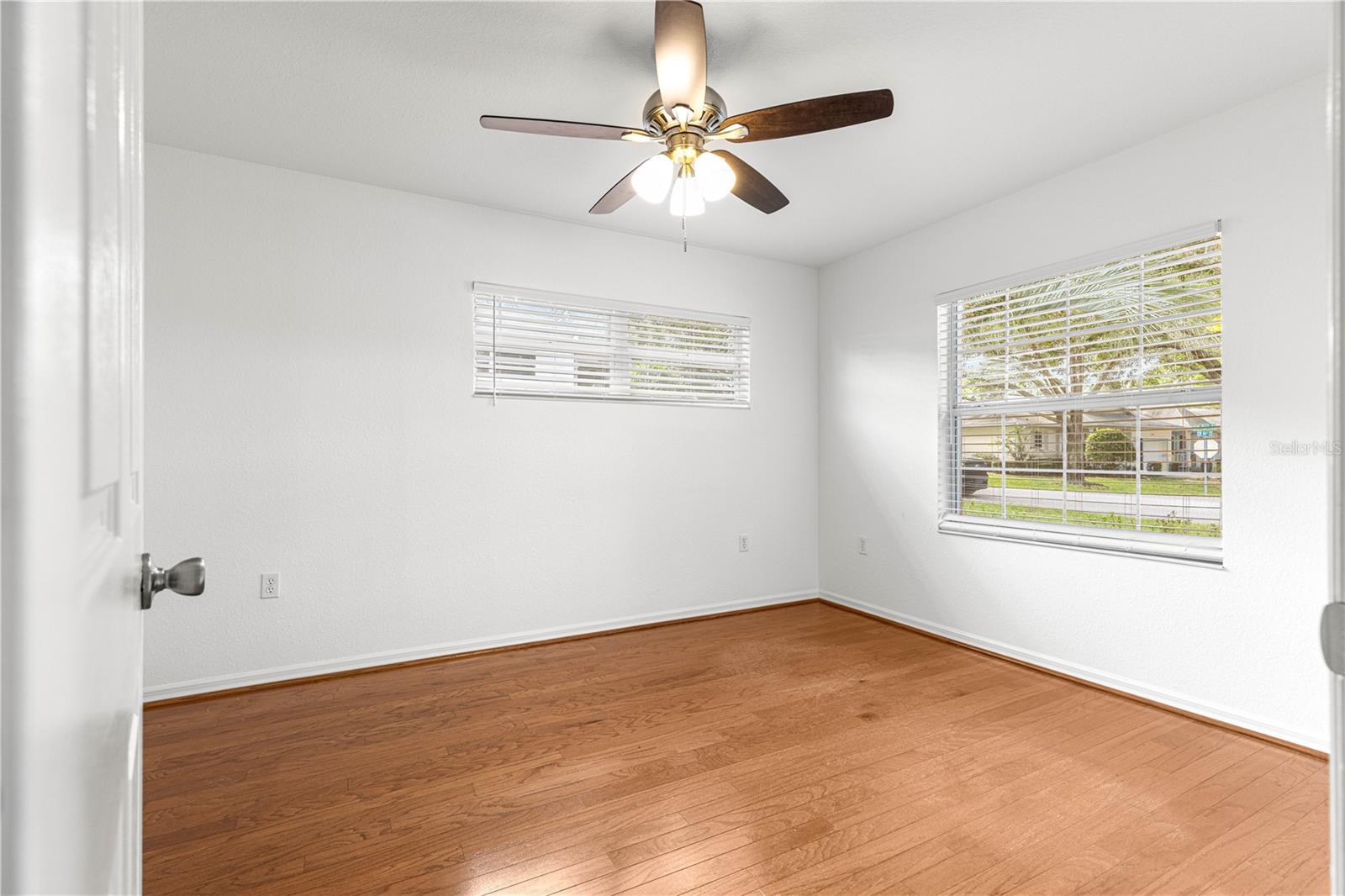 Image 12 of 54 For 9451 96th Street