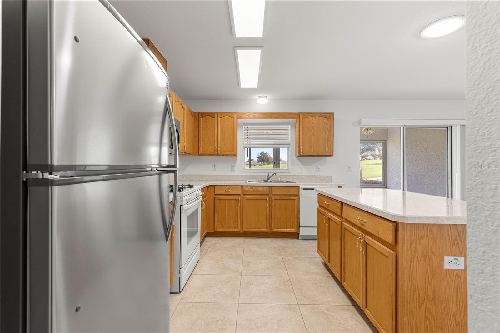 Image 21 of 54 For 9451 96th Street