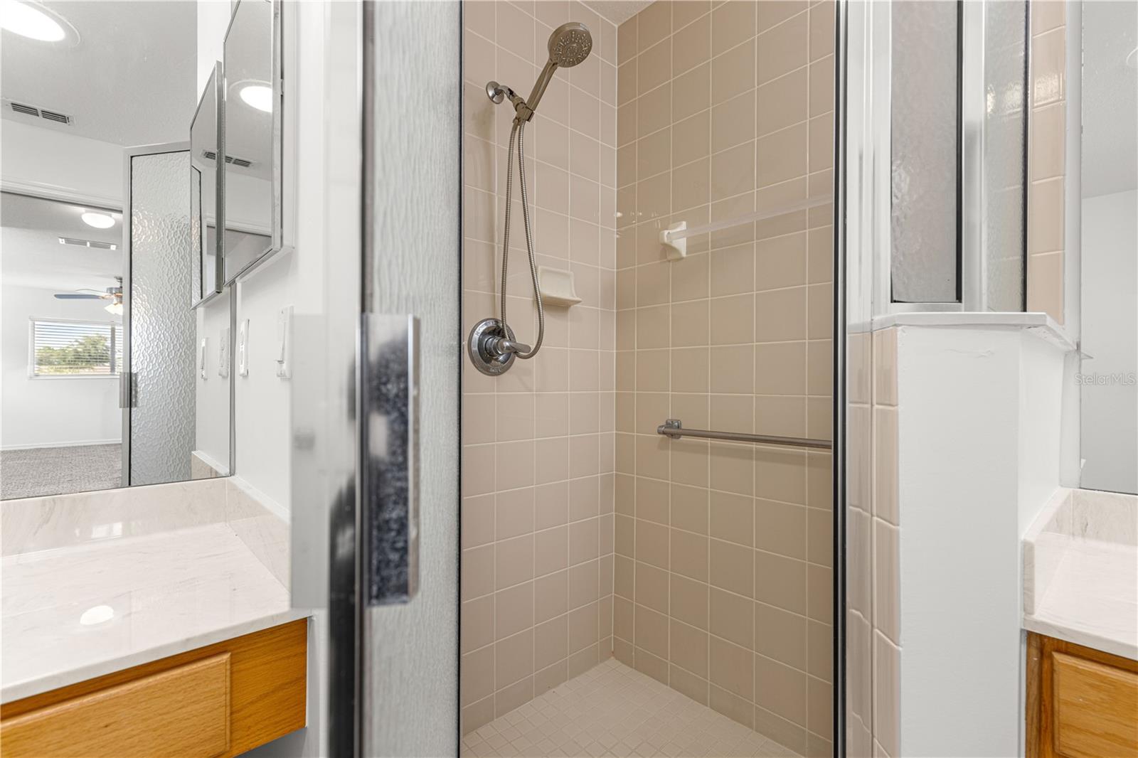 Image 40 of 54 For 9451 96th Street