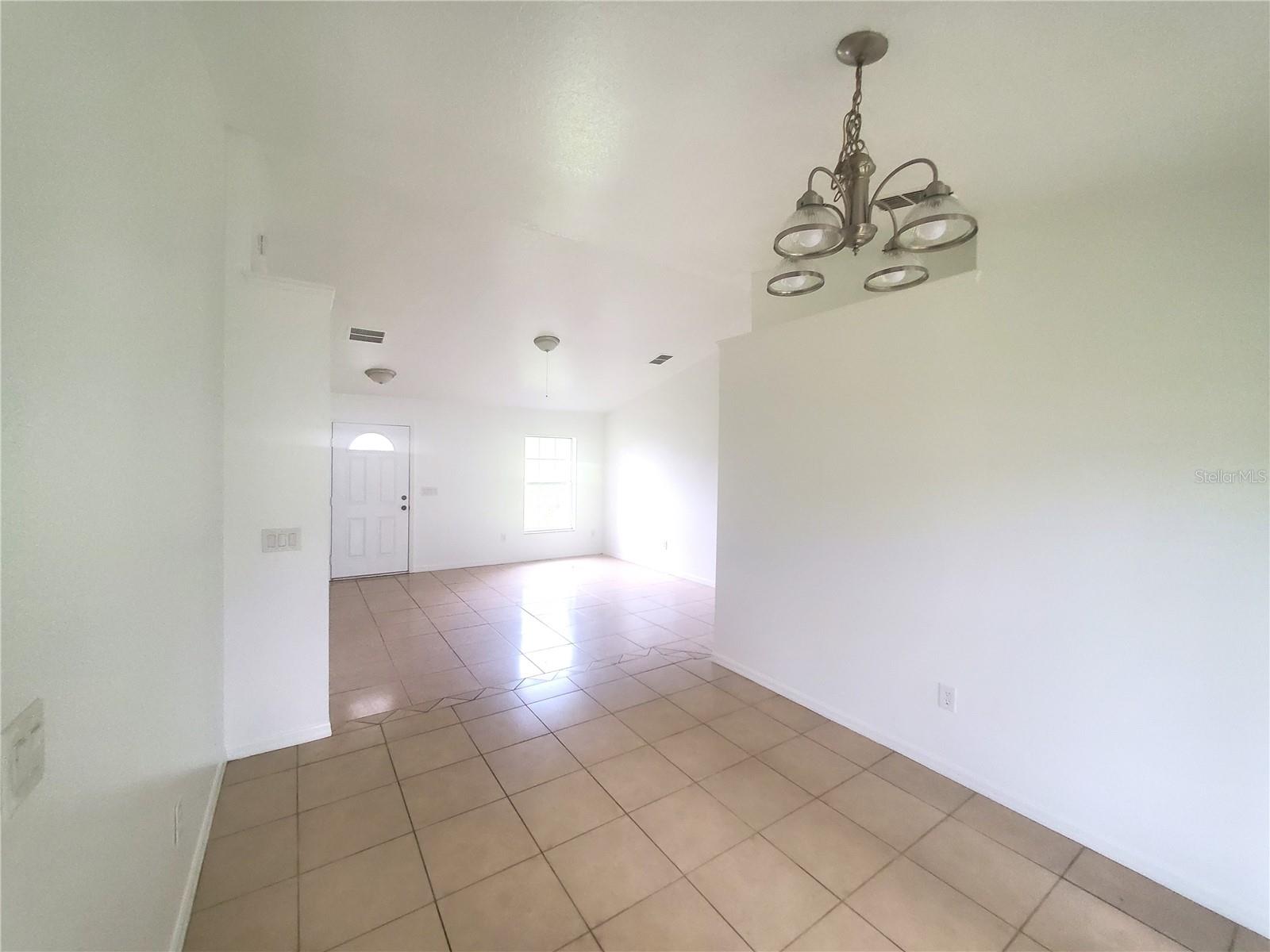 Image 3 of 8 For 13589 107th Place