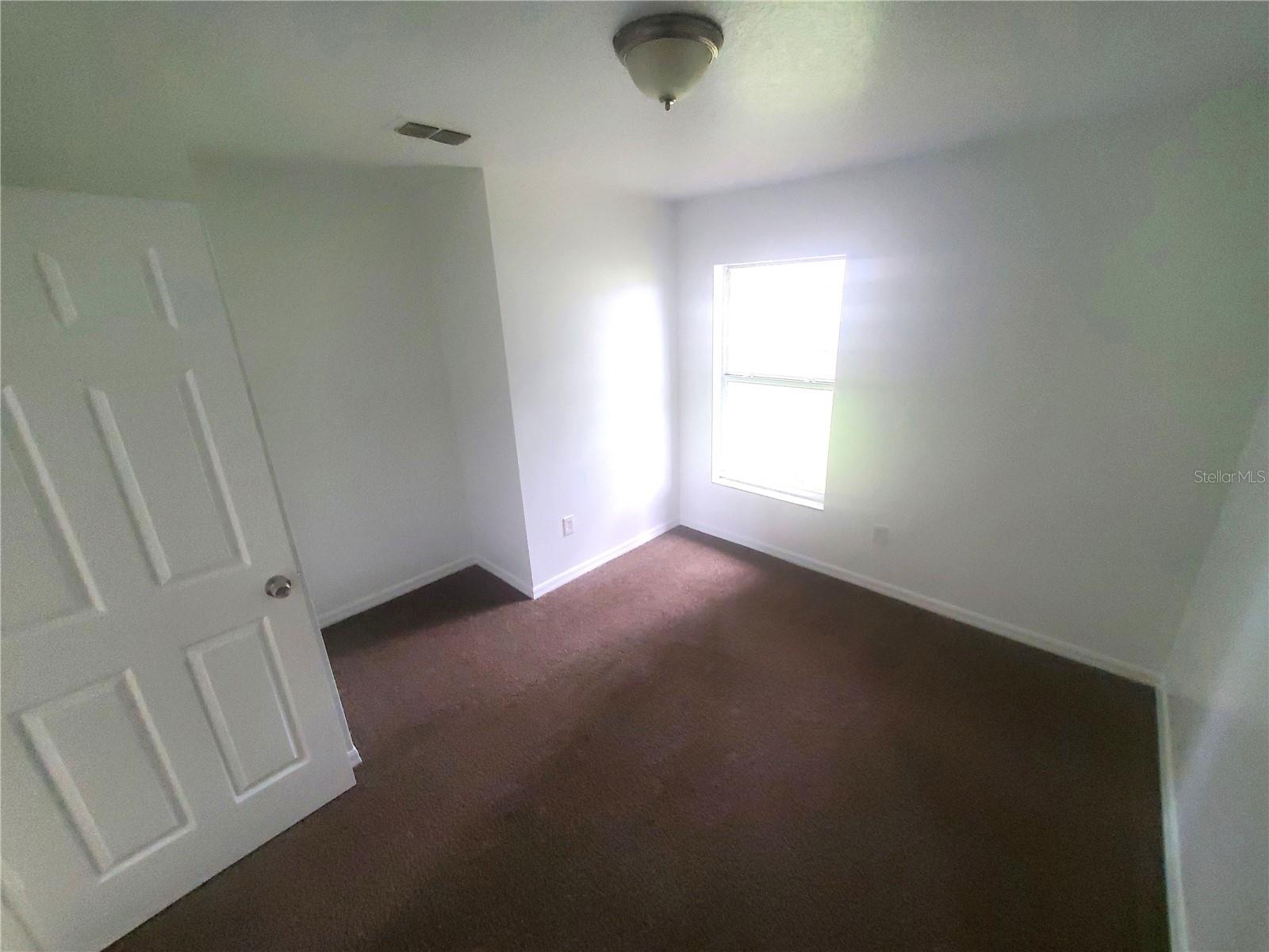 Image 5 of 8 For 13589 107th Place