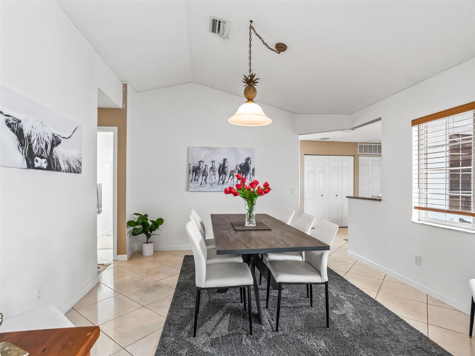 Image 13 of 51 For 5232 18th Street