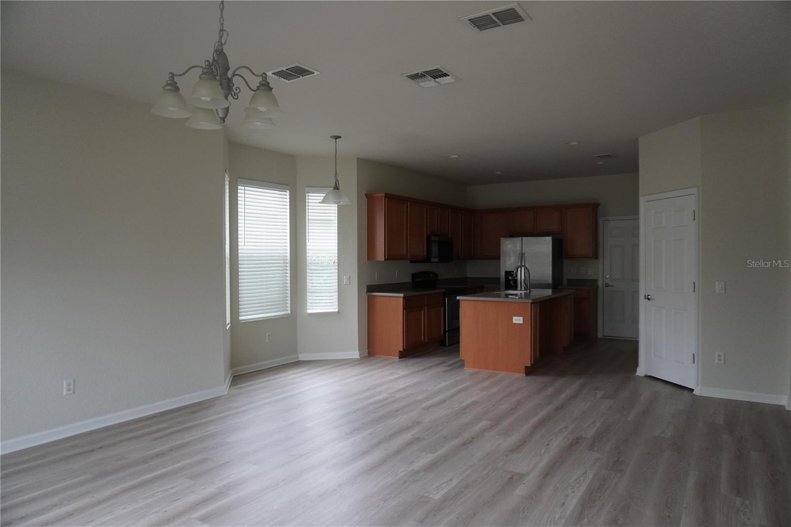 Image 8 of 30 For 4761 41st Street