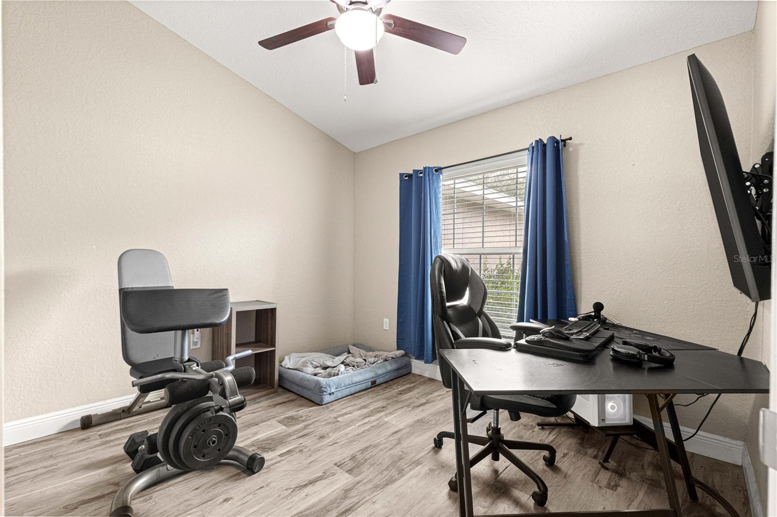 Image 14 of 31 For 8753 159th Place