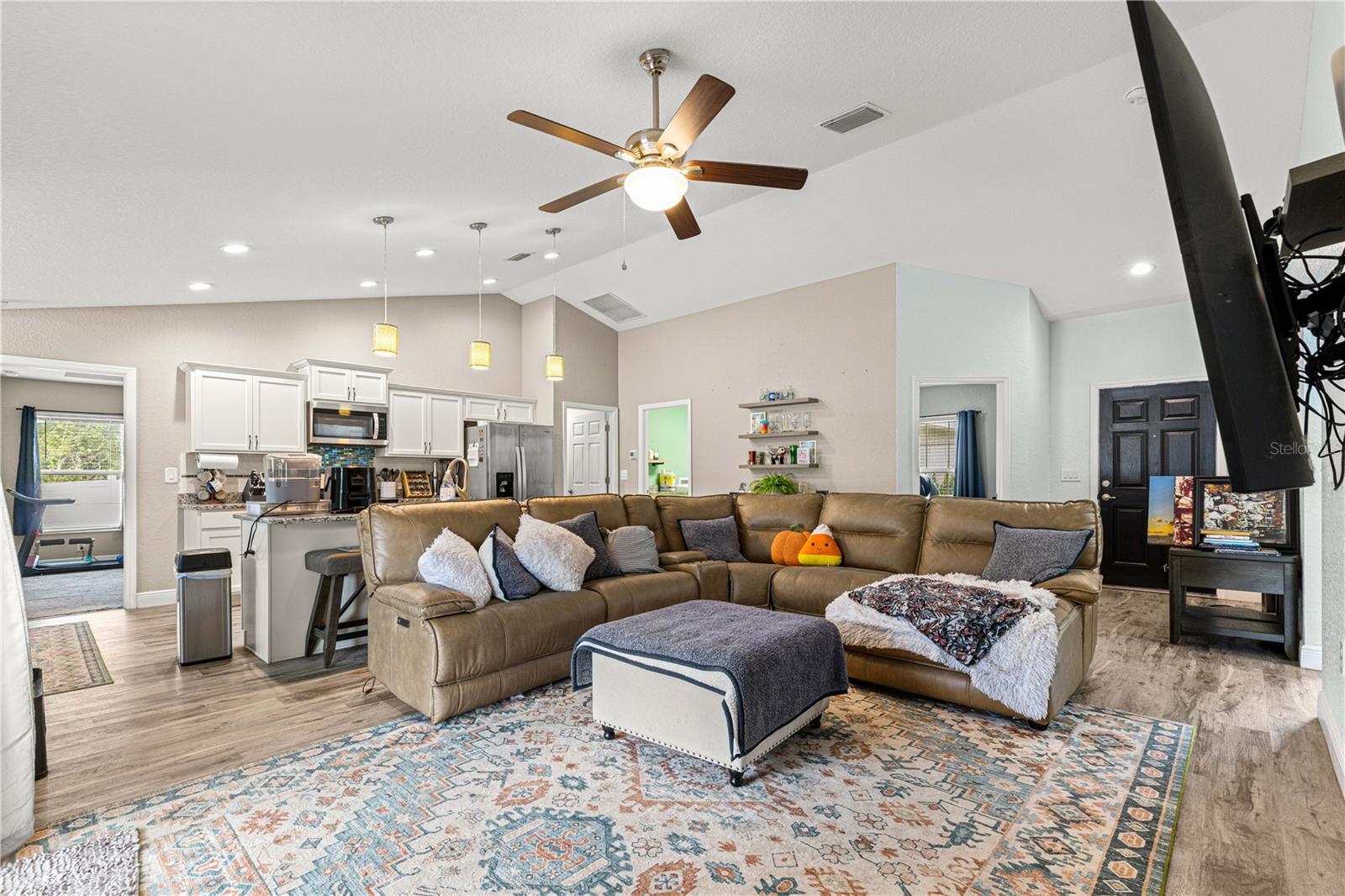 Image 8 of 31 For 8753 159th Place