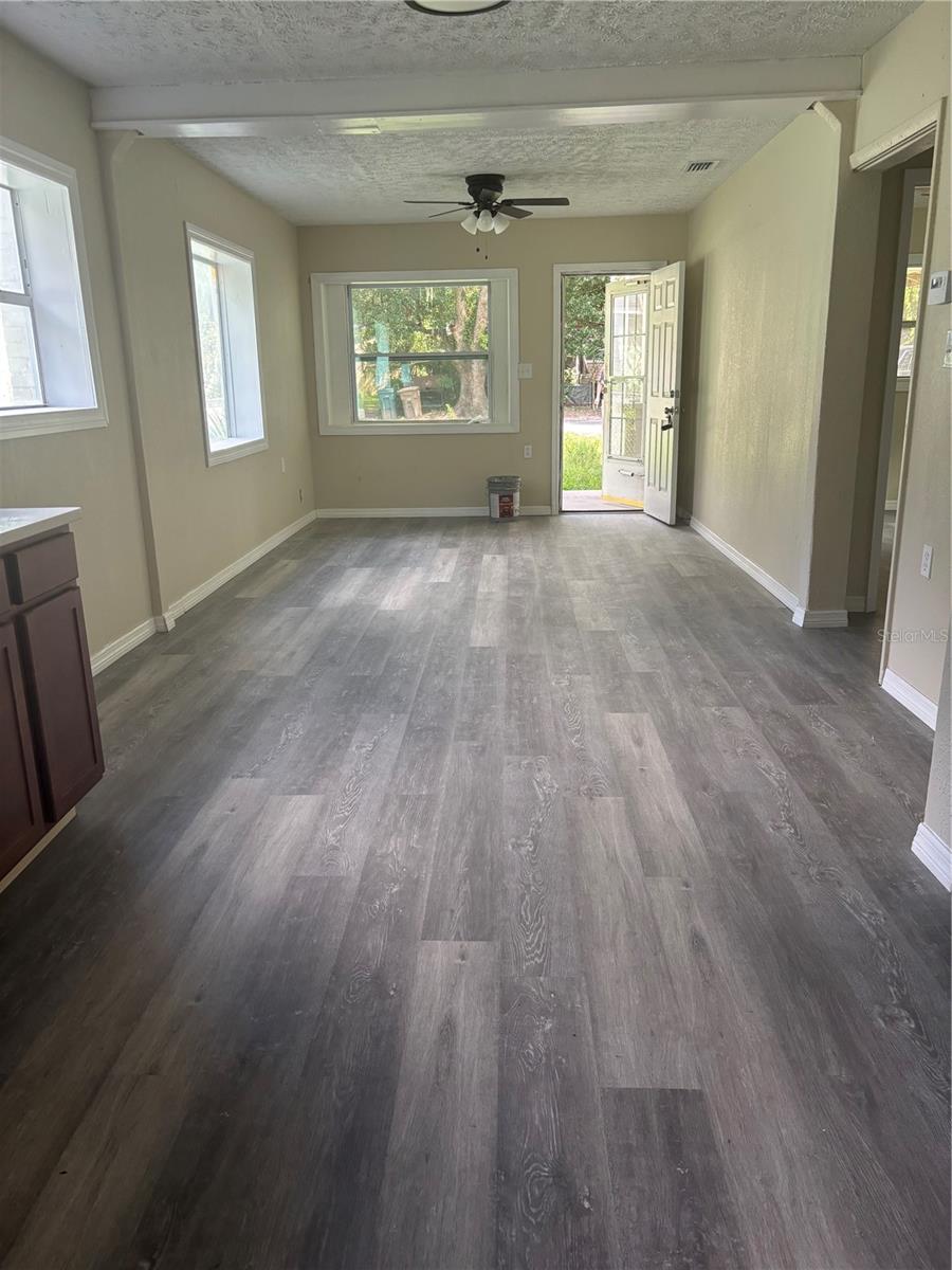 Image 13 of 18 For 1642 2nd Street