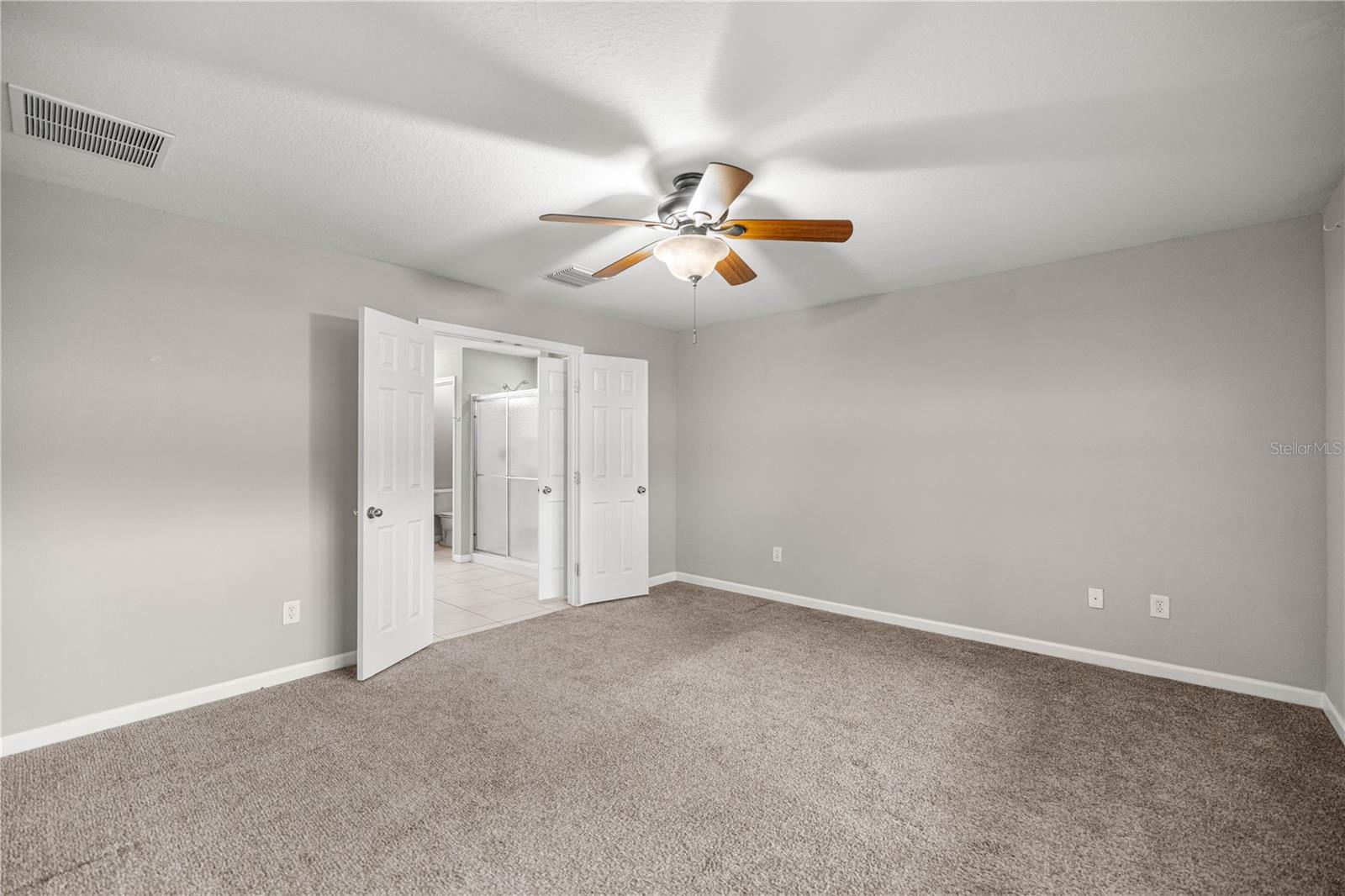 Image 11 of 43 For 4411 54th Court