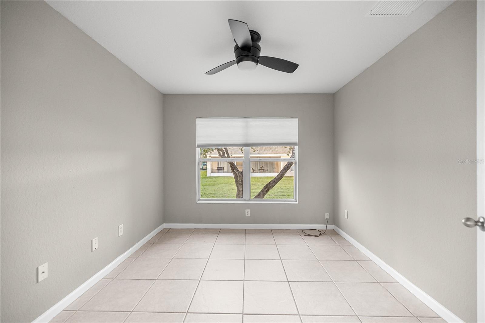 Image 16 of 43 For 4411 54th Court