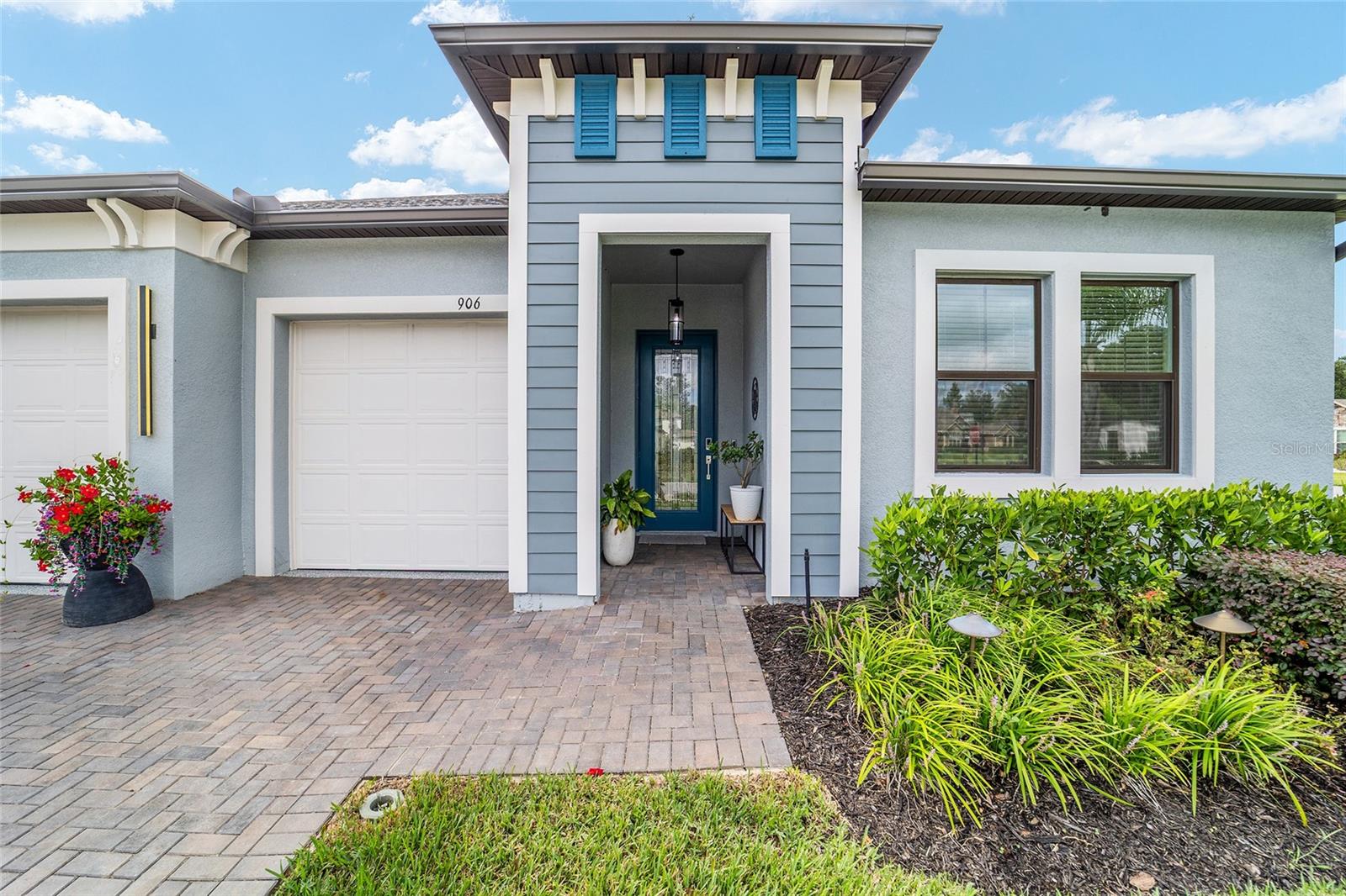 Image 2 of 37 For 906 41st Street