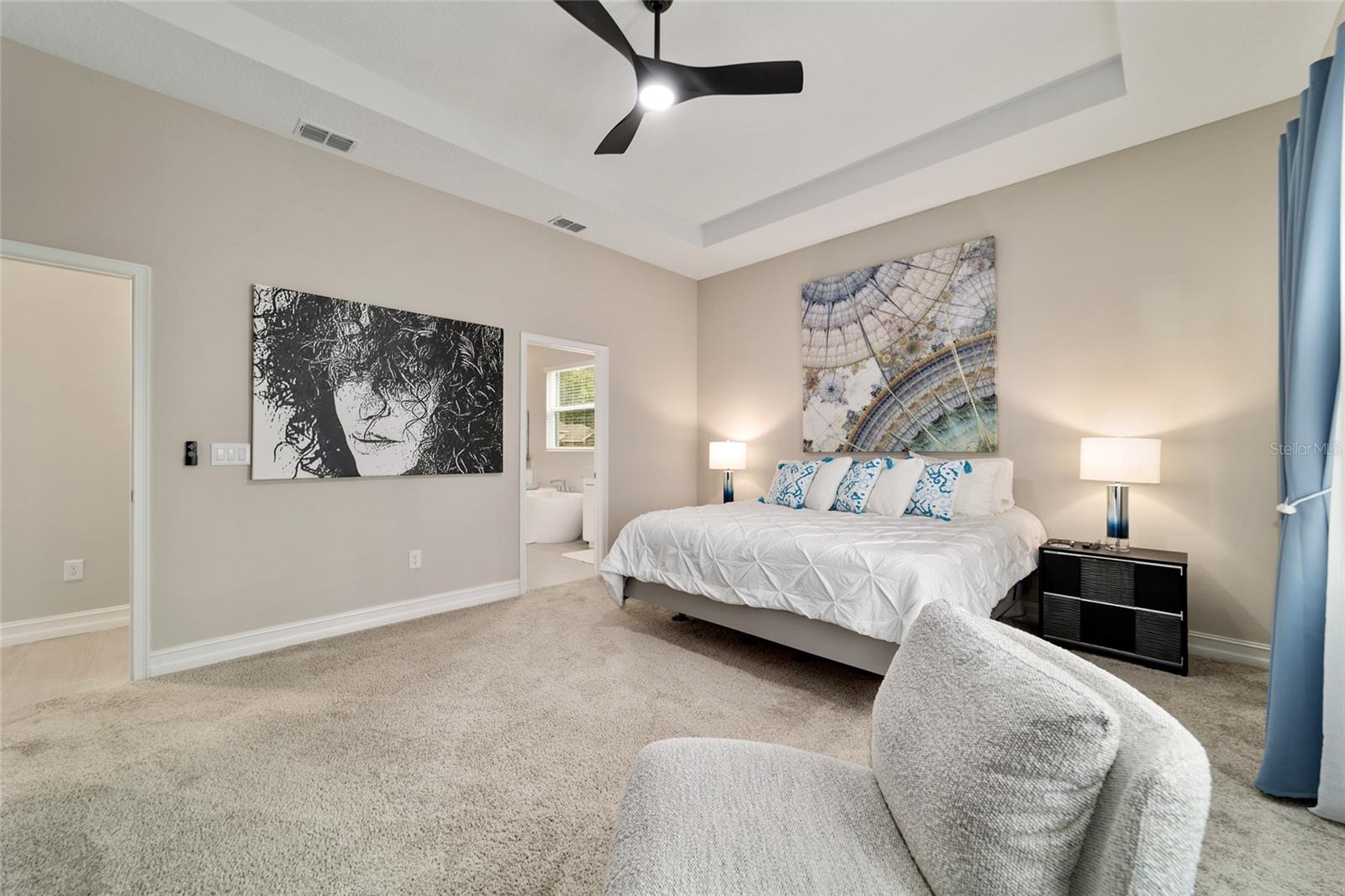 Image 21 of 37 For 906 41st Street