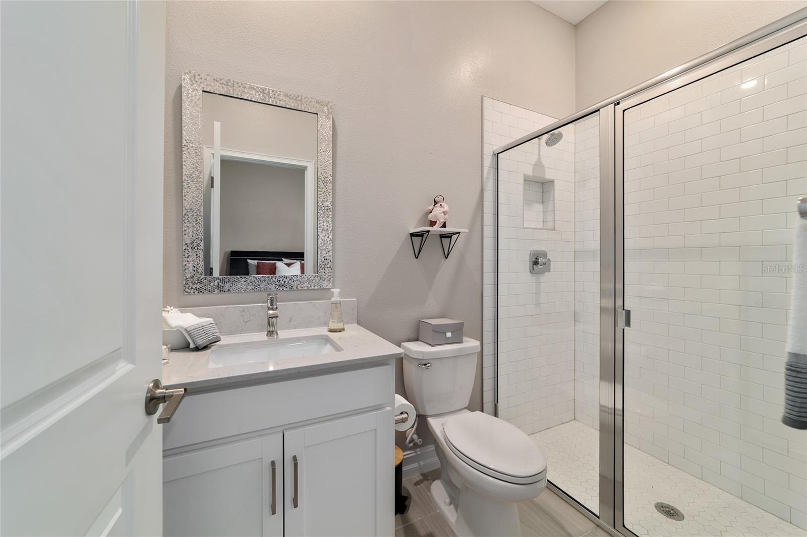 Image 30 of 37 For 906 41st Street