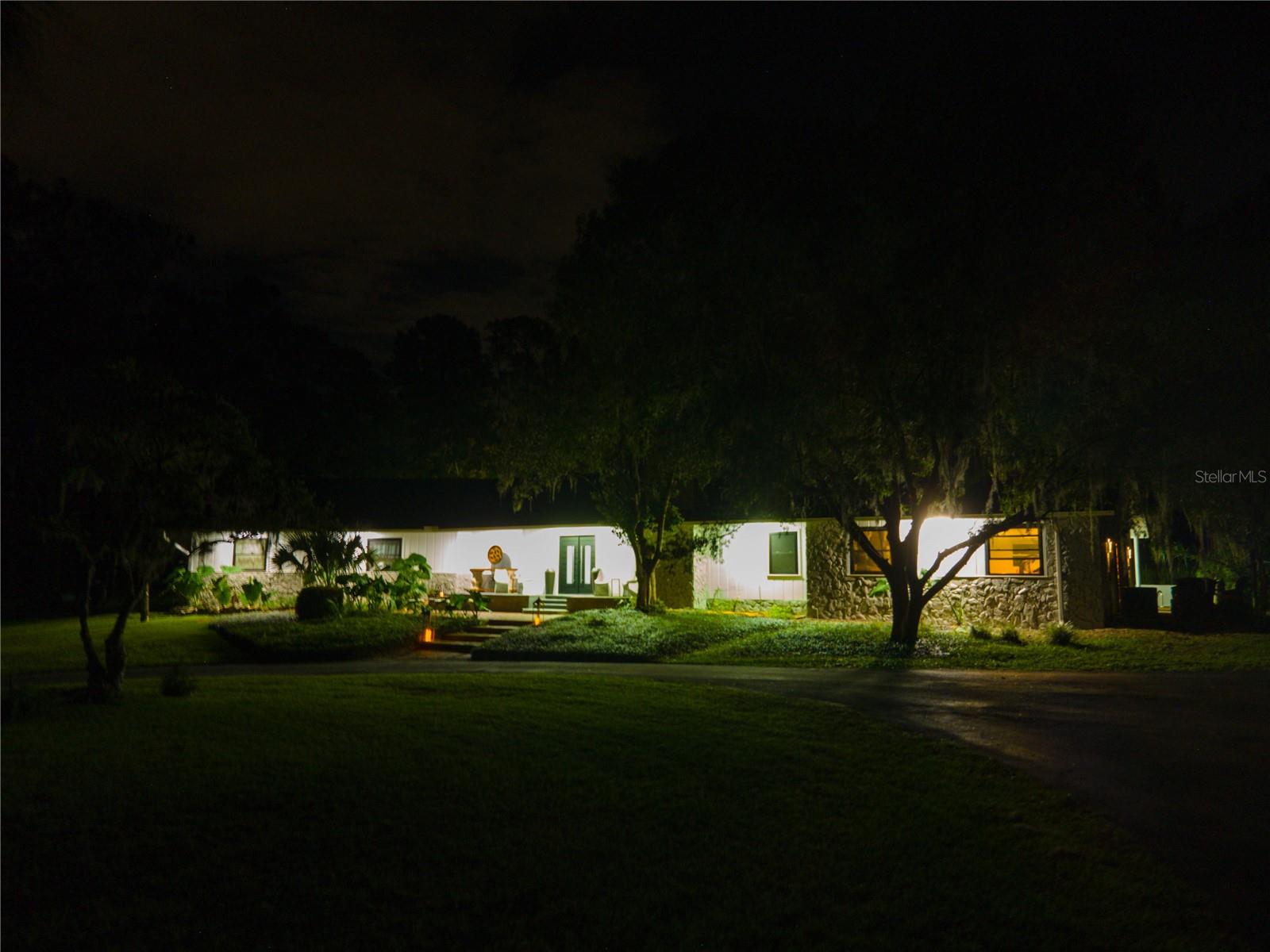 Image 38 of 47 For 8001 7th Avenue Road